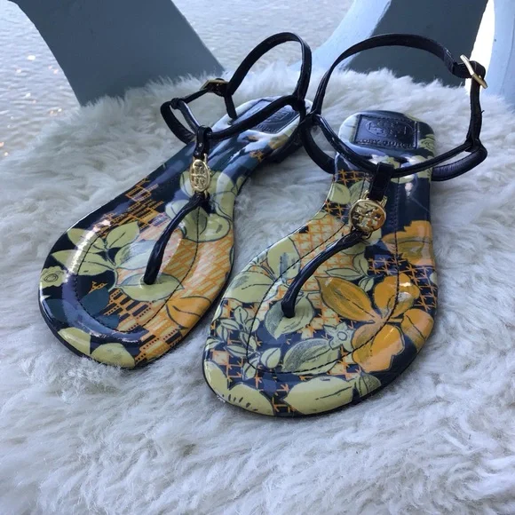 Tory Burch Signature Leather Printed Ankle Strap Thong Sandals Flats - Picture 3 of 9
